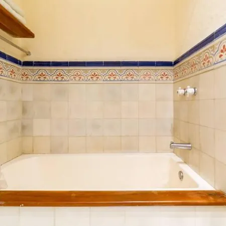 Casa Uprimny Arquitectura Colonial Villa