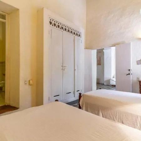 Casa Uprimny Arquitectura Colonial *